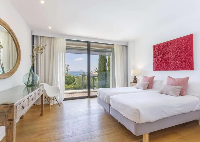 Boquer Deluxe Villa *